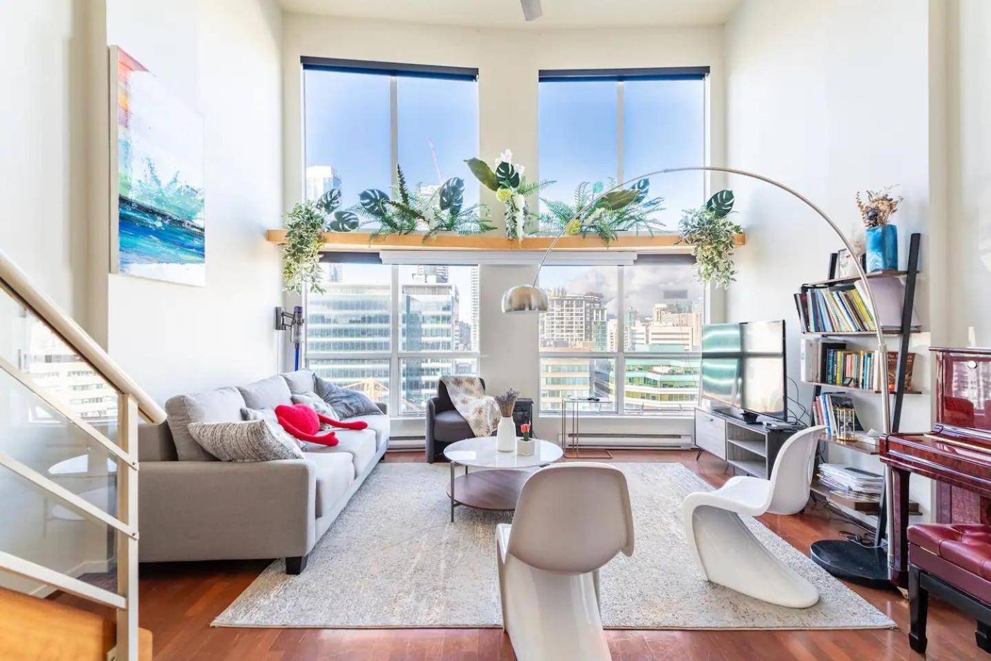 Loft In Downtown Vancouver With Free Parking Exterior photo